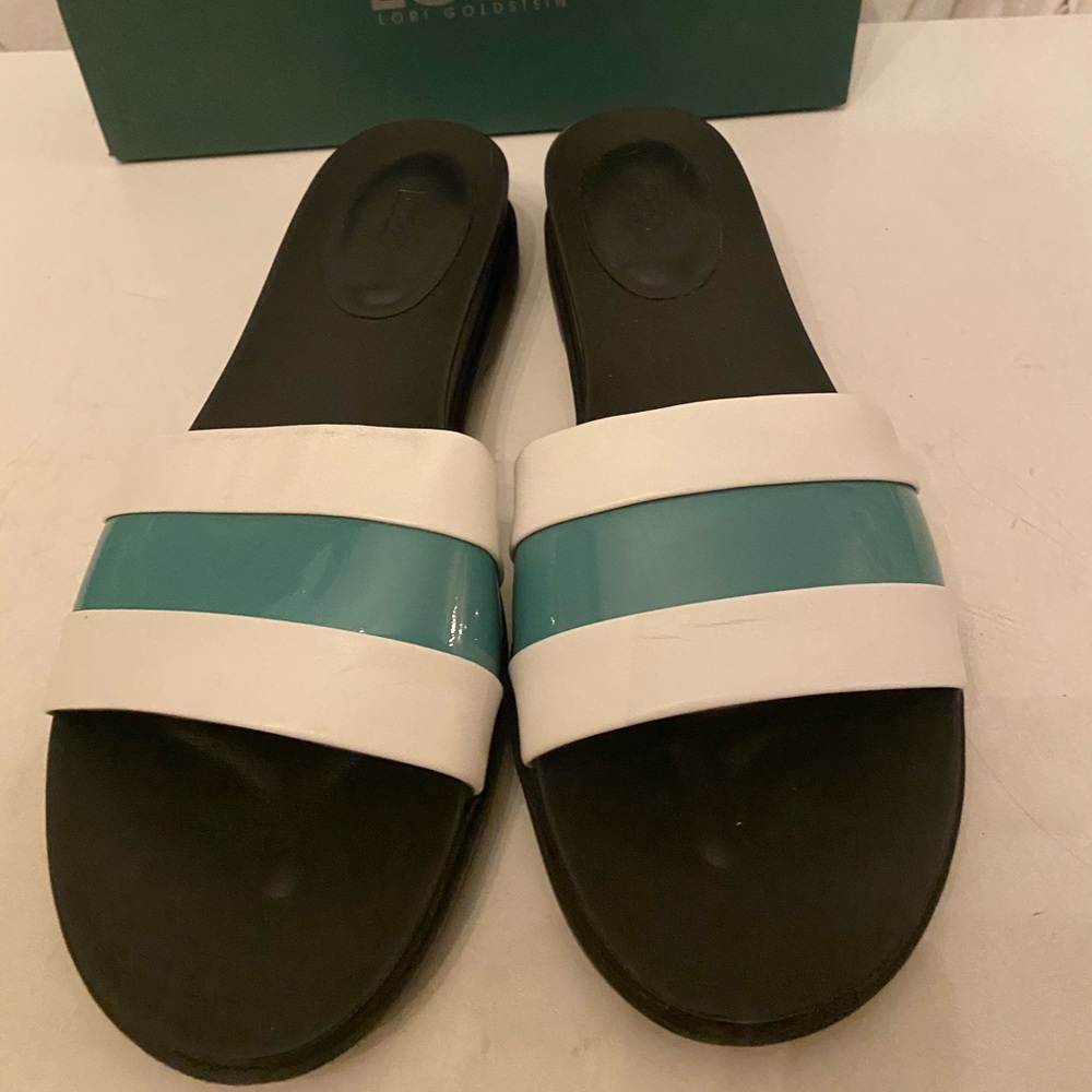 LOGO by Lori Goldstein teal/white slidesandals 11